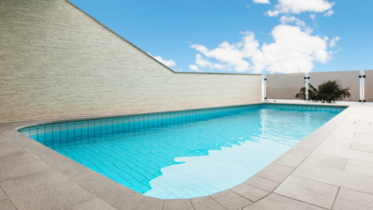 mantenimiento-piscinas-comunitarias-madrid-grupo-ocean