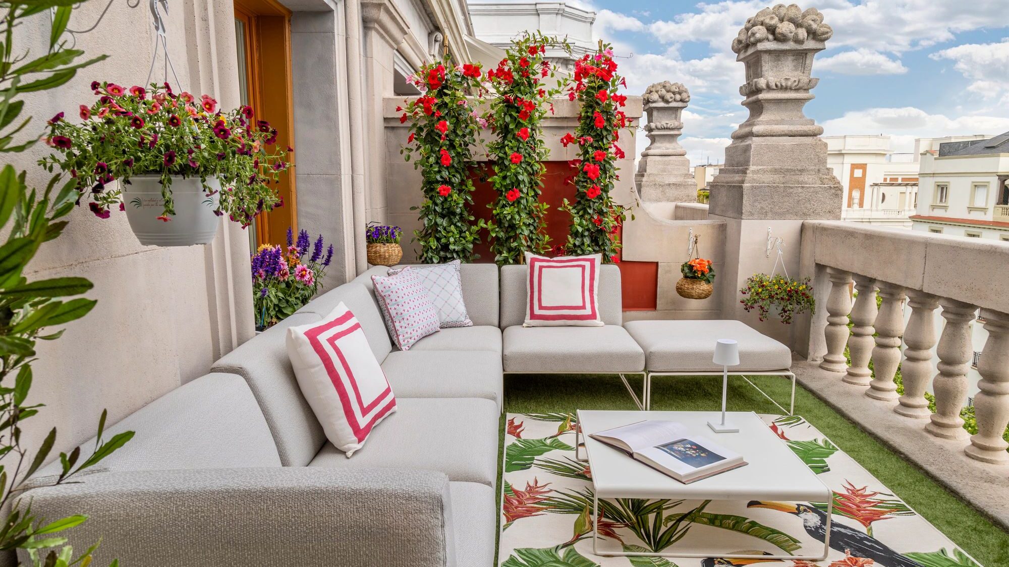jardinería Hotel NH Abascal