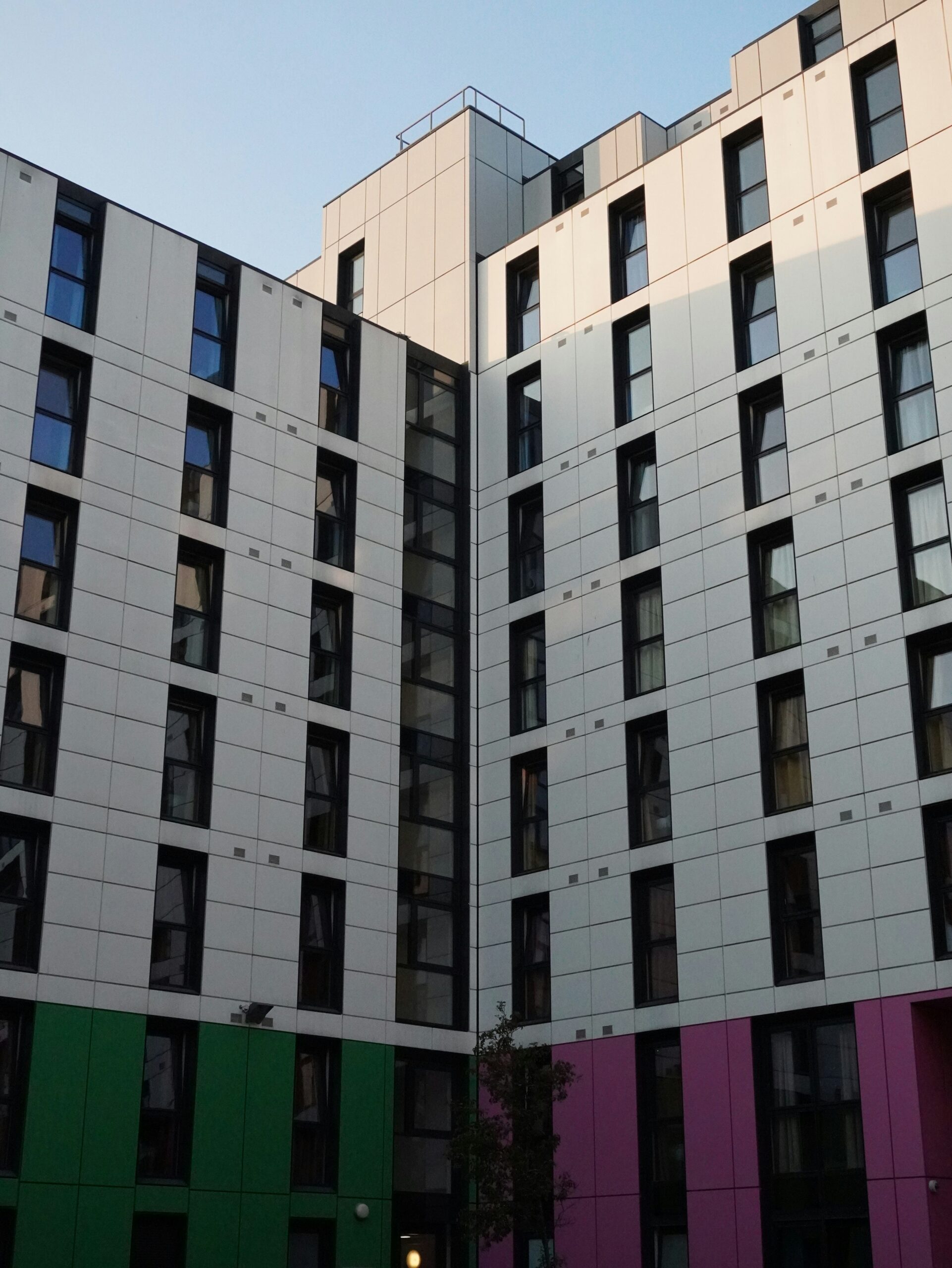 Limpieza de residencias de estudiantes: habitación en perfectas condiciones